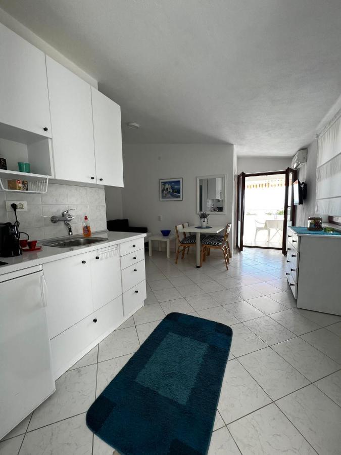 Apartments Milicevic Rogoznica  Esterno foto